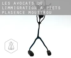 Les avocats de l'immigration à  Piets-Plasence-Moustrou