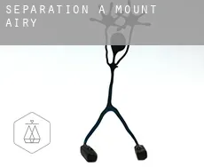 Séparation à  Mount Airy
