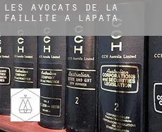 Les avocats de la faillite à  Lapata