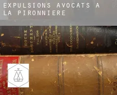 Expulsions avocats à La Pironnière