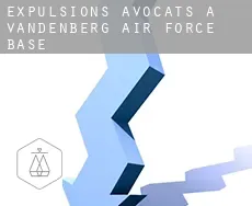Expulsions avocats à  Vandenberg Air Force Base